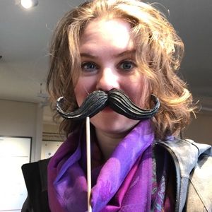 Meet your Posher, Lisa